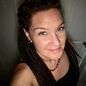 Meet your Posher, Joanna